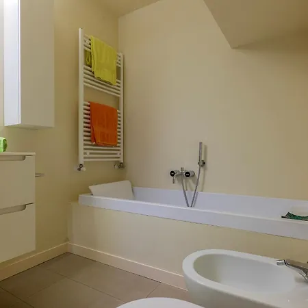 Casa Bella Vista Дом отдыха Лавено