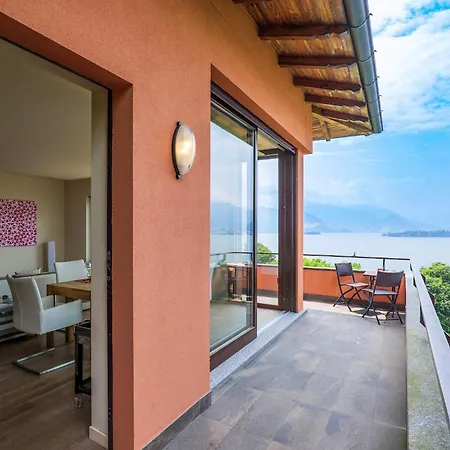 Casa Bella Vista Дом отдыха Лавено